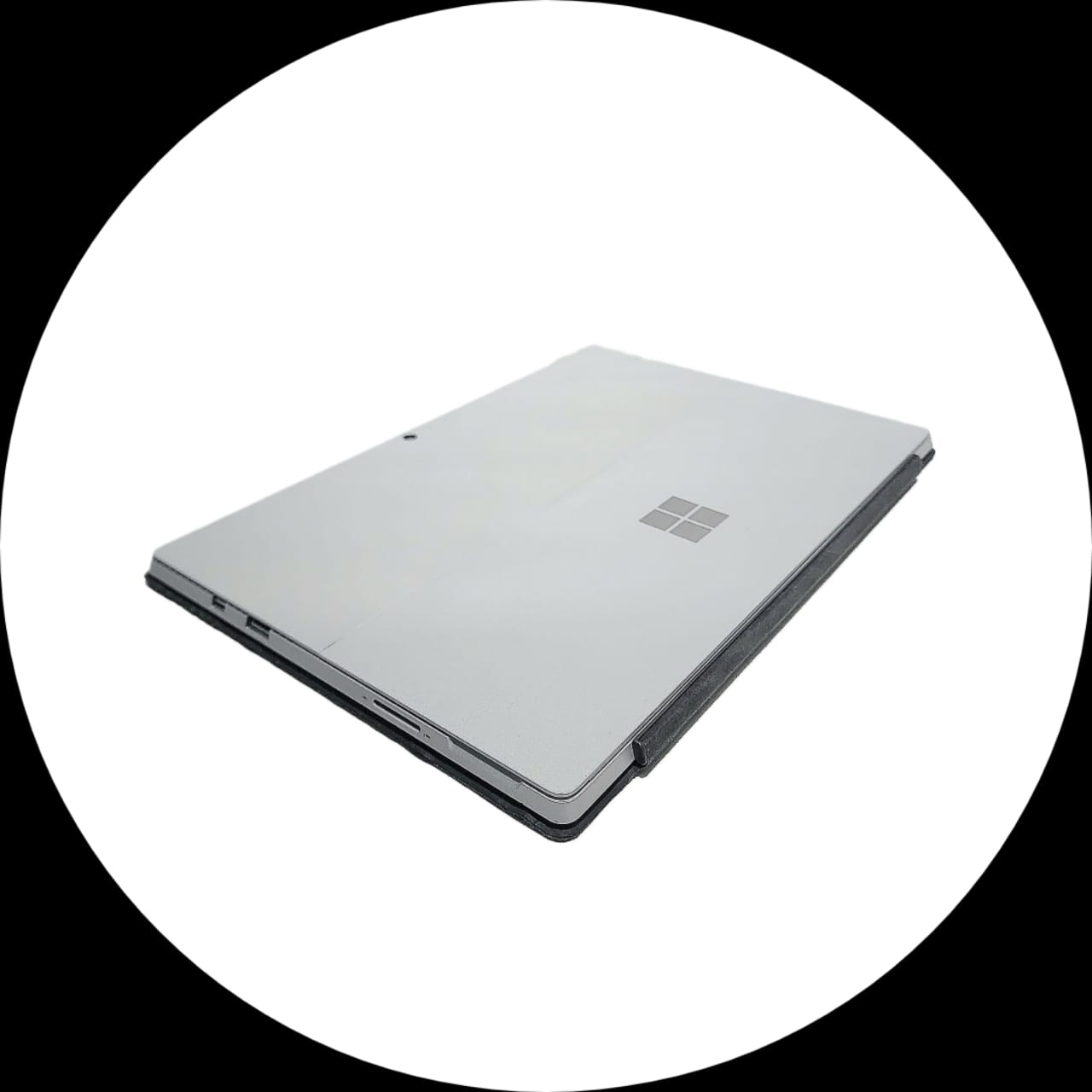 Microsoft Surface Pro 4 Core i5- Renewed